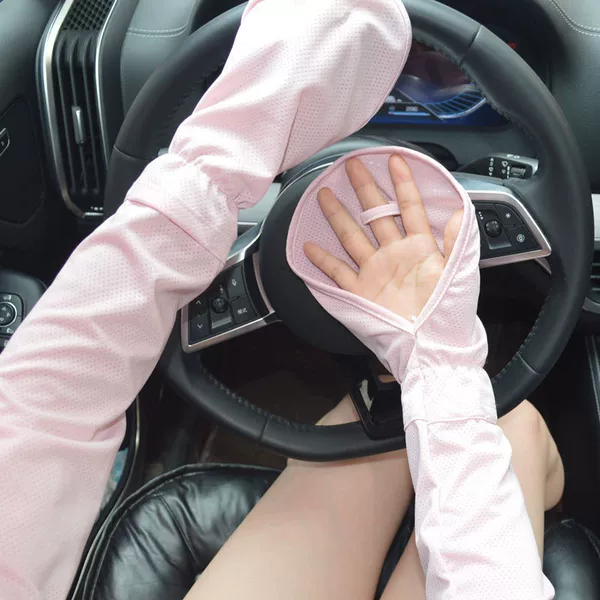 Pink [Pack refers to money]