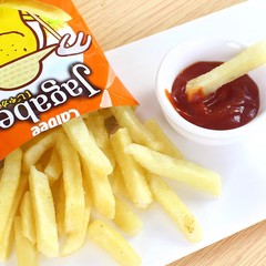 香港進口膨化零食卡樂比薯條原味102g袋裝薯條三兄弟送禮熱賣禮包