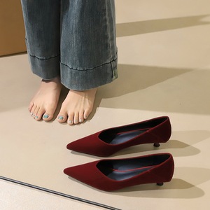2377 Korean style low heeled fashionable women's shoes with a high-end feel, suede pointed toe, shallow mouth, comf