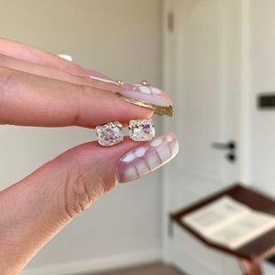 ���WKT؈�W��ʯ���hС���OӋ�ж�ᔪ��ؚ��|��ᔾ���ͨ�ڶ��