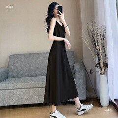 雪纺吊带连衣裙女夏法式赫本风外穿小黑裙收腰显瘦气质长裙子大码