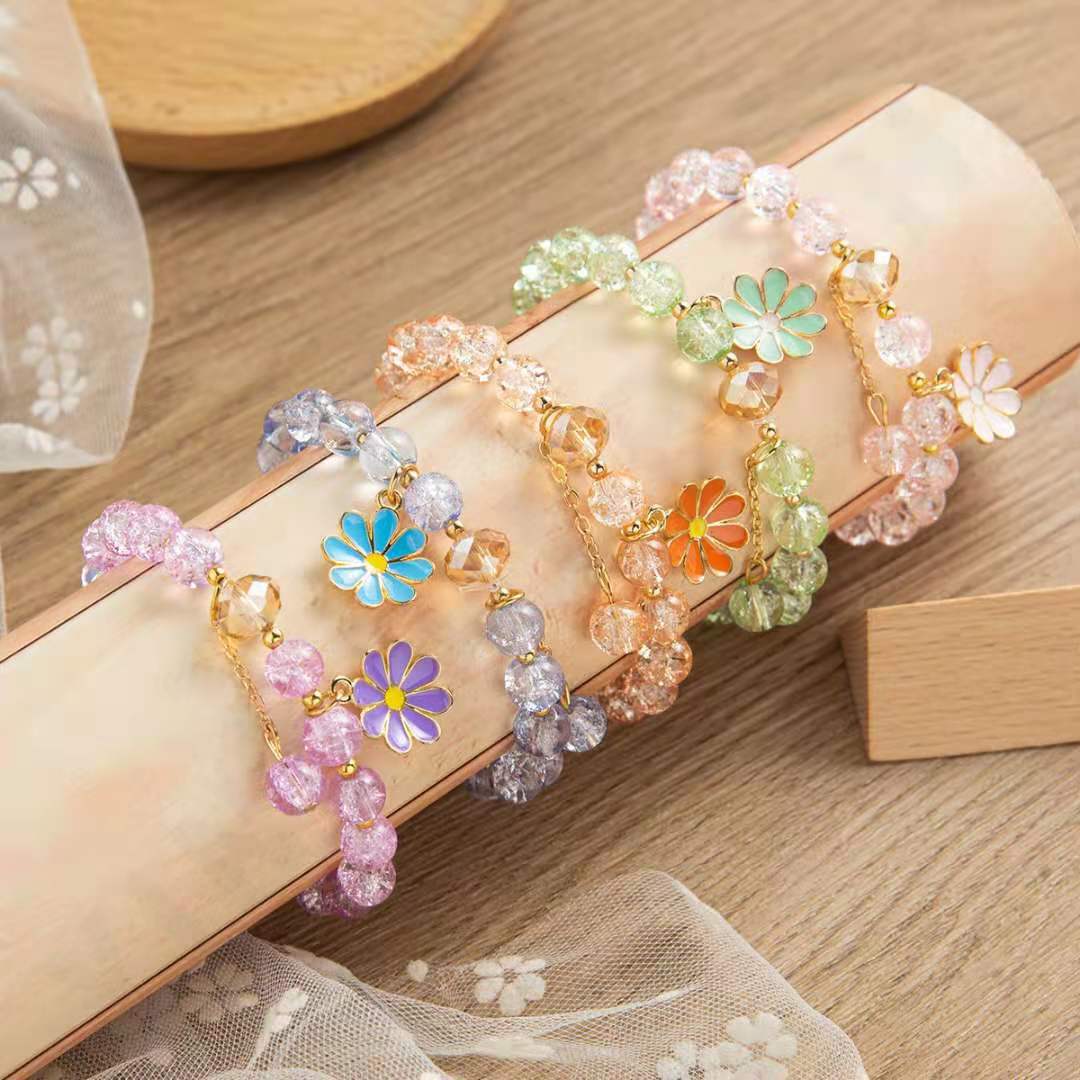 17g Weight Bracelets Classification 1 Piece Quantity Daily Occasion Crystal Material Chrysanthemum Pattern Women'S Gender Beaded Design Fashion Style 1 Piece Fashion Chrysanthemum Crystal Beaded Women's Bracelets 无