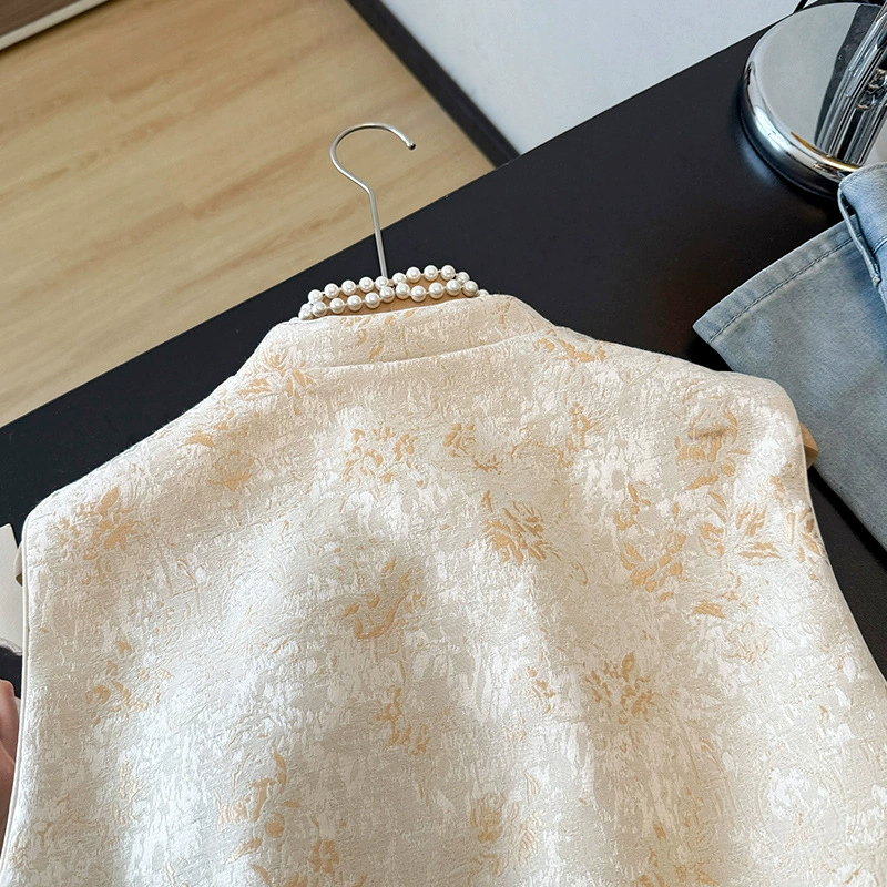 Three dimensional nail sequins, quilted vest, Chinese style, round collar, increased thickness