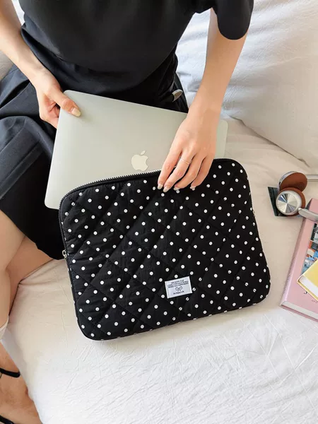 Korean-Style Polka Dot Quilted Computer Bag 13inch Lightweight Shockproof Tablet Storage Bag Cute Ins-Style Student Bag