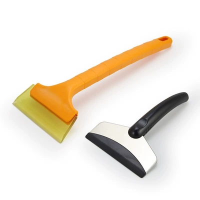 Car cleaning tools: defrosting and deicing snow shovel