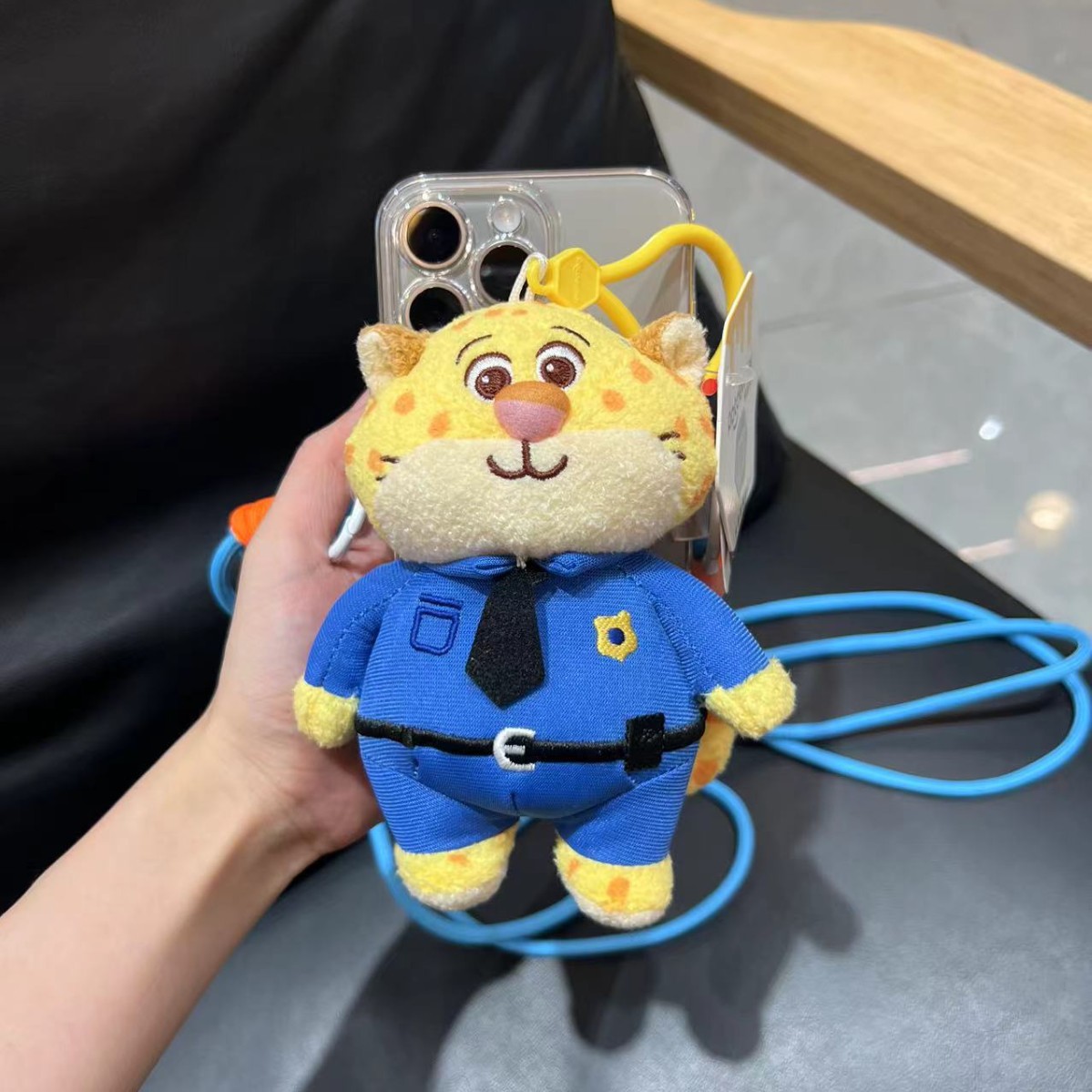 Auténtico Crazy Animal City Judick móvil clips de espalda inclinado cadena colgante lindo muñeca de peluche leopardo colgar oficial