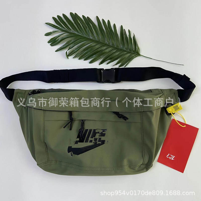 Wang Yibo の同じスタイルのクロスボディバッグ新しいシングルショルダー多用途学生スポーツトラベルバッグ大容量男性と女性のウエストバッグチェストバッグ|undefined
