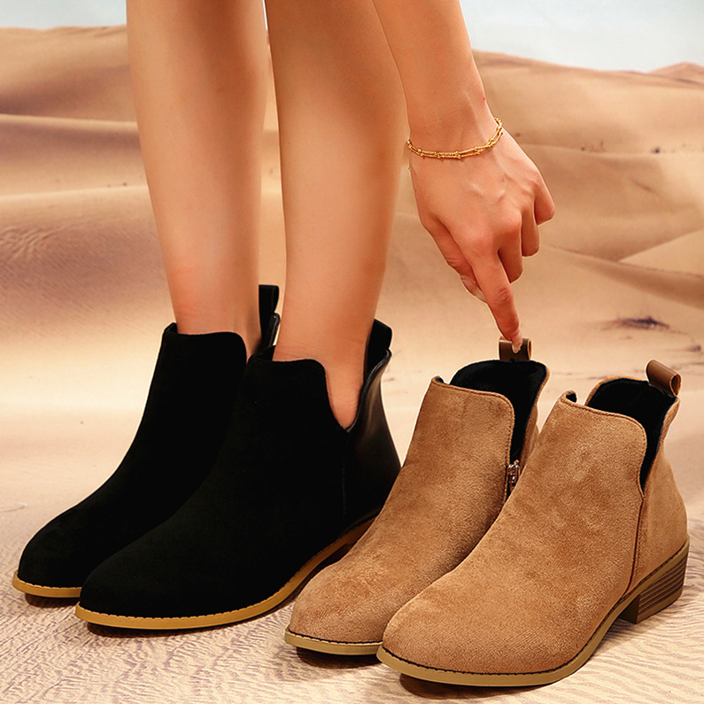 跨境四季款2025秋季新款外贸大码时尚尖头纯色后拉链低跟粗跟短靴