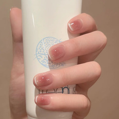 Wear French-style cheek red nail art, pink and white false nail stickers, detachable nail stickers