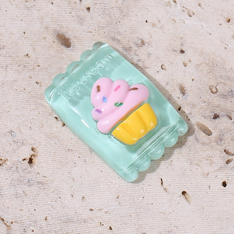 Directo de fábrica de fresa caramelo resina DIY horquilla cabeza cuerda teléfono móvil accesorios cáscara orejas grandes perro crema pegamento al por mayor