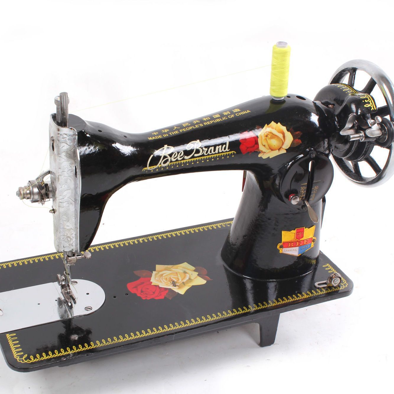 Máquina de coser de pedal de estilo antiguo Flyer doméstica portátil actualización eléctrica comestible coche de coser de ropa gruesa