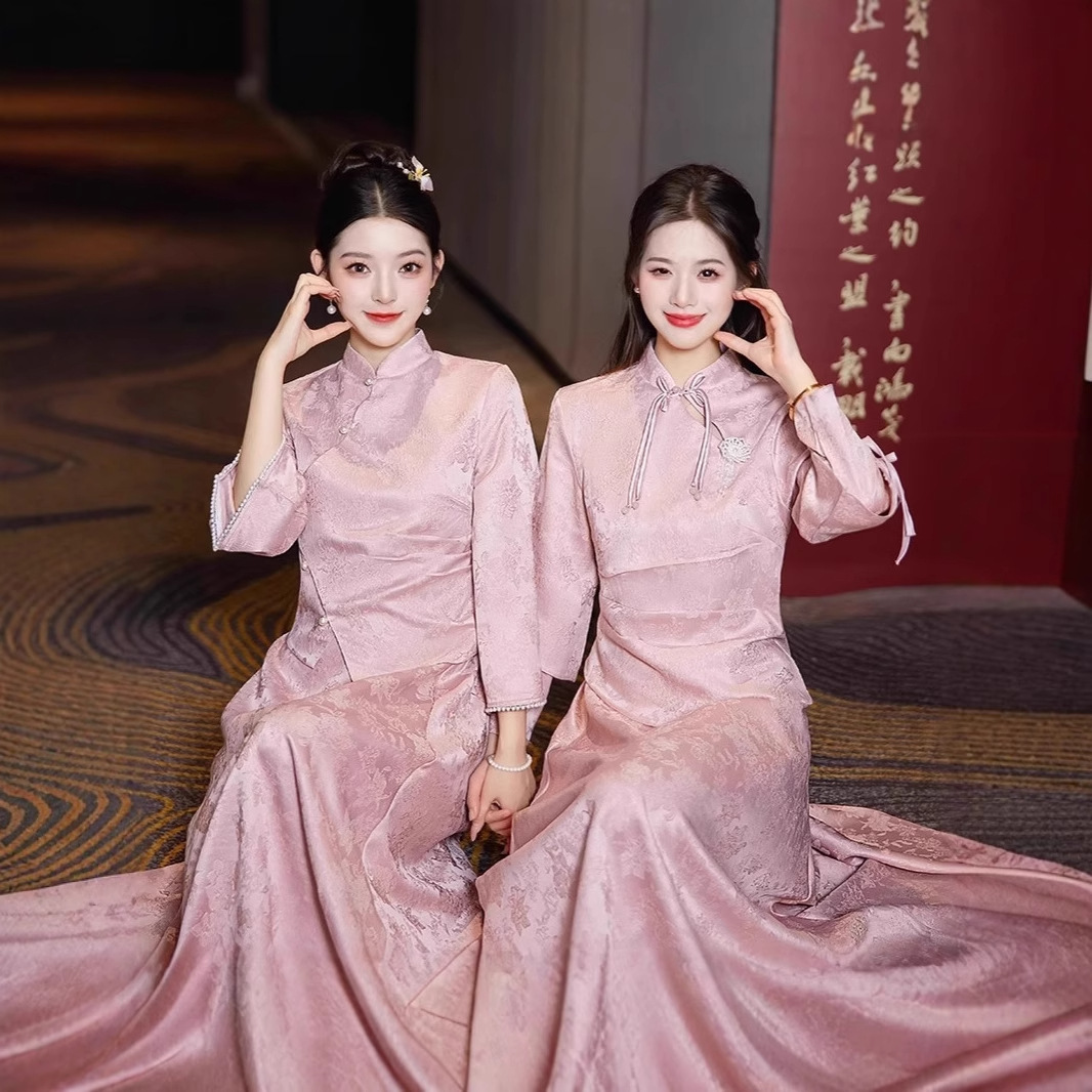粉色伴娘服新中式2025爆款婚礼小个子中国风显瘦旗袍姐妹团礼服女