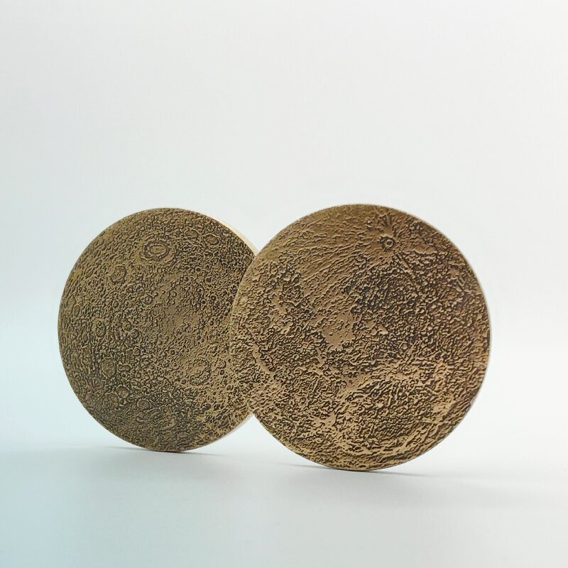 Wandering Moon Planet Commemorative Coin Embossed Ancient Bronze Medal Distressed Coin European and American Retro Creative Coin