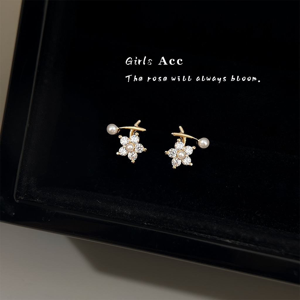 耳语7_0048_耳语场景新水印 拷贝 48.jpg