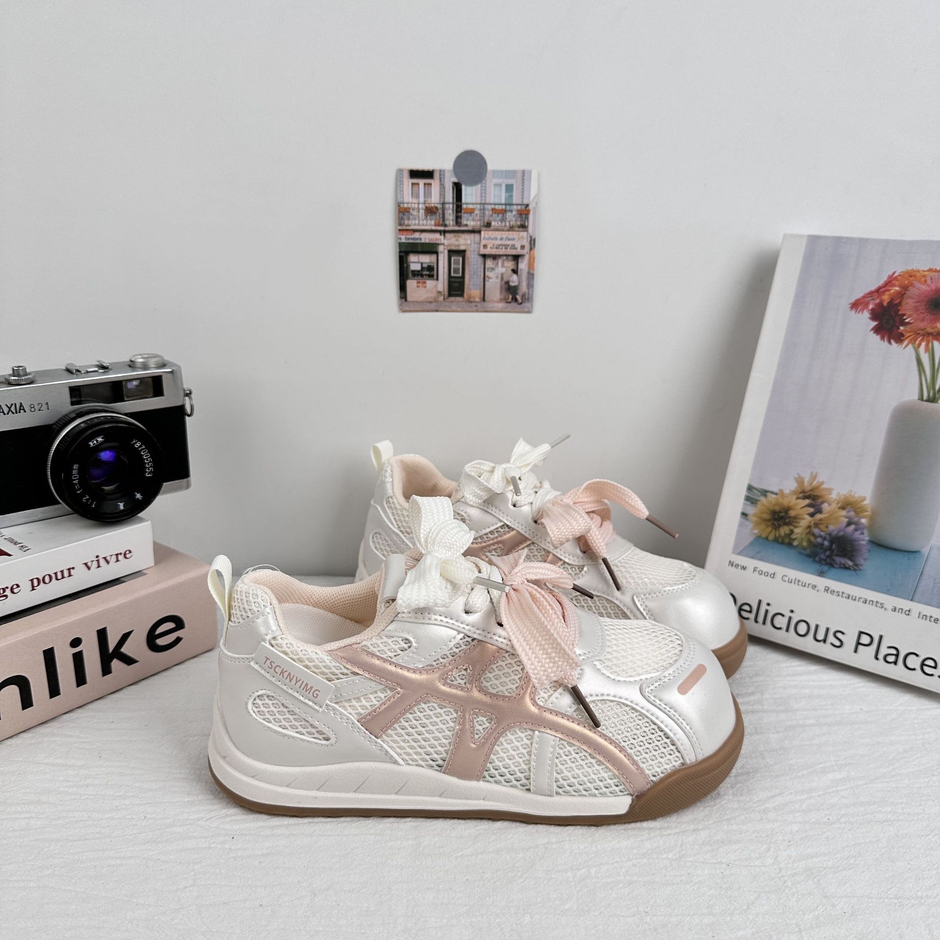 A9919 zapatos blancos transpirables de malla para mujer verano delgado 2025 nuevo estilo ins todo-fósforo deportes ocio entrenamiento alemán zapatillas