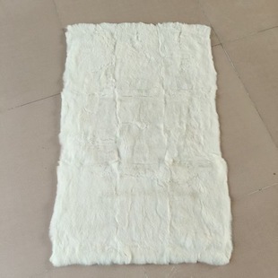 �H�ô�ëƽë��ƬƤ��ԭ�Ϸ��b����ԭ���σ�đ�o�ϼӹ�ȾɫƤ��