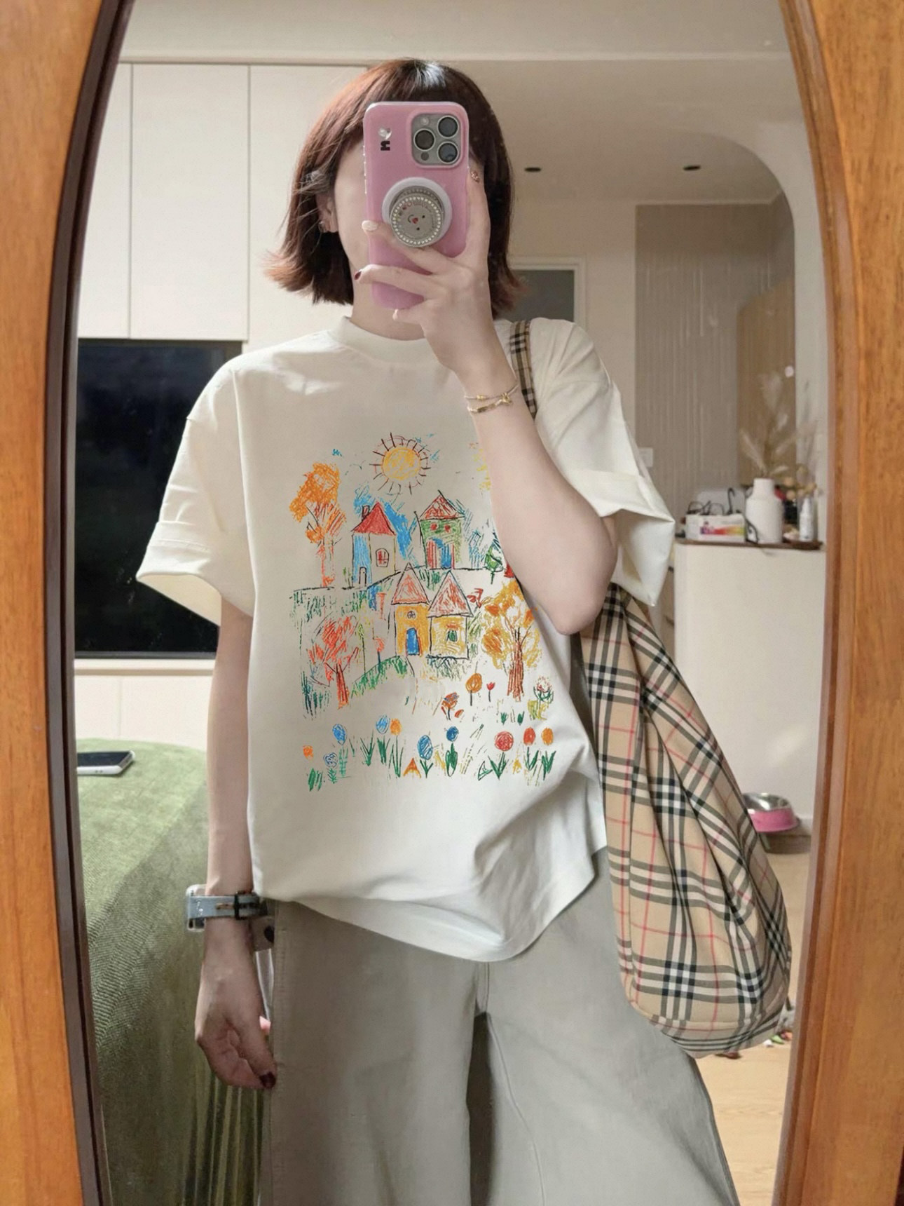 White Pure Cotton Hand-Painted Fun Graffiti Short-Sleeved T-Shirt for Women, New Summer Style, Large Size, Loose and Lazy Style Half-Sleeved Top