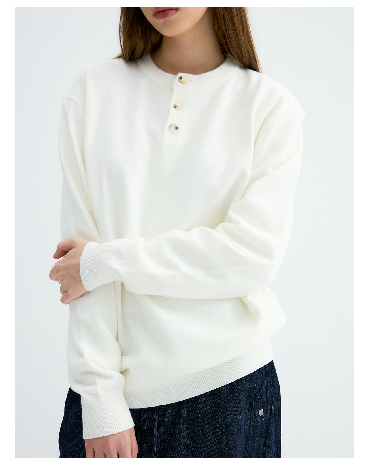 UNF 250g Henley Knit Sweater