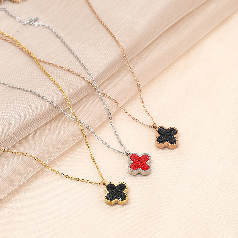 Fashion Four Leaf Clover Titanium Steel Plating Artificial Diamond Necklace