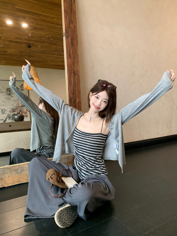 灰色条纹吊带开衫套装女2025新款夏季绝美好看显瘦轻薄防晒两件套|undefined