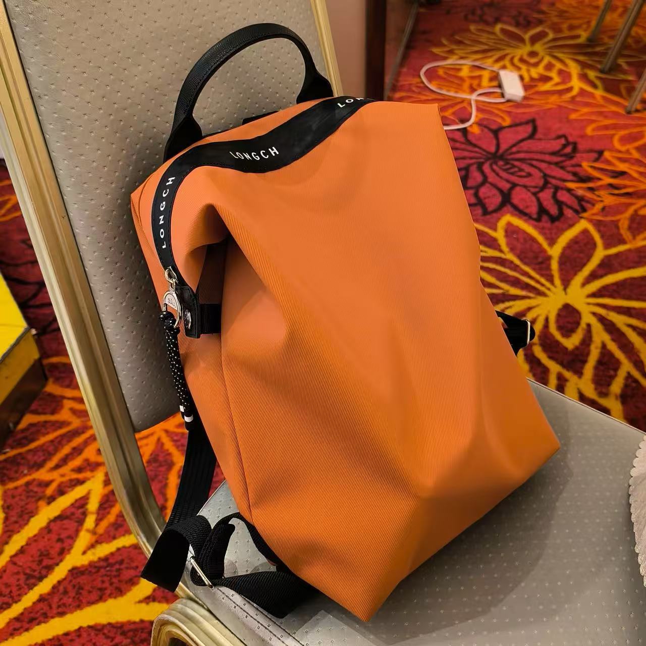 Energy pumpkin color backpack