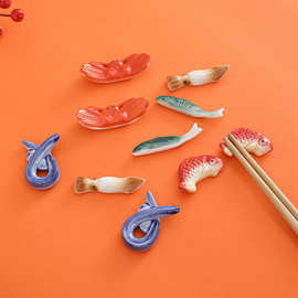 【ZAKKA日式陶瓷招财水中动物筷子架筷子托摆件