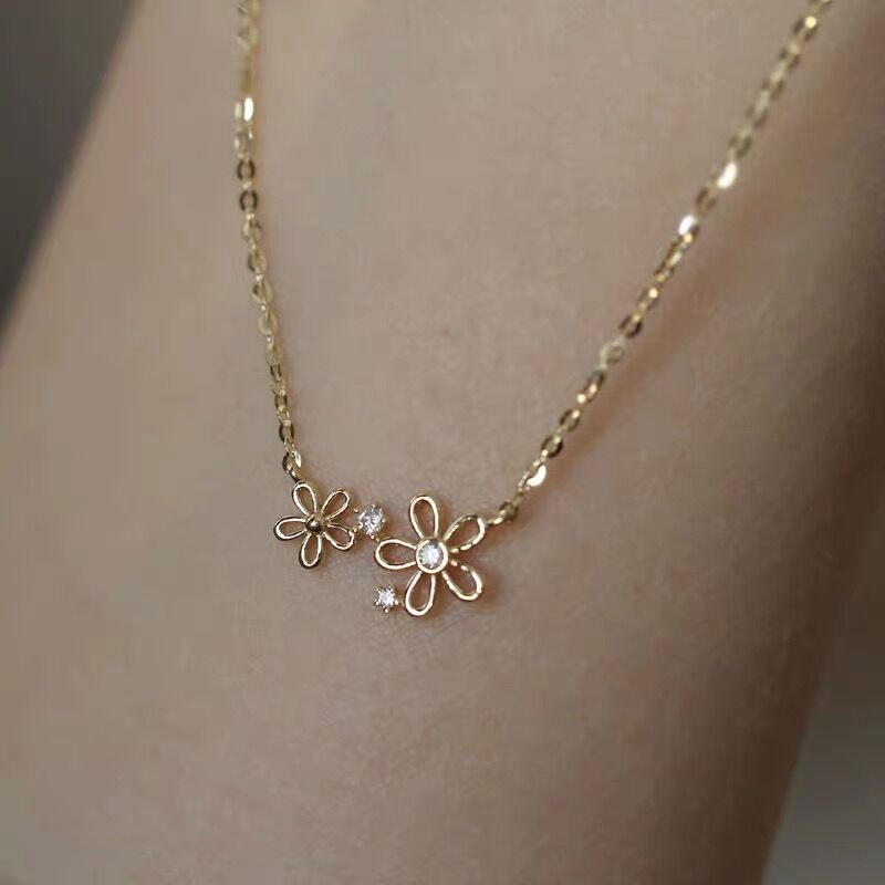 Vintage Style Flower Sterling Silver Plating 14k Gold Plated Pendant Necklace display picture 2