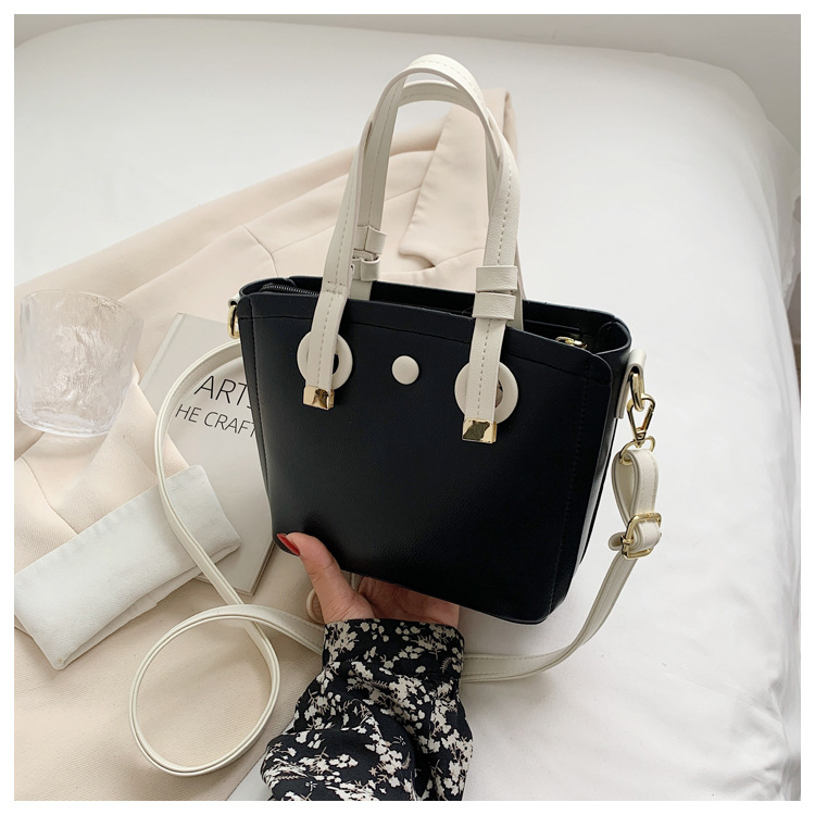 Fashion Bucket Bags Women's New Fashion Shoulder Crossbody All-matching Commuter Women's Bag Western Style Contrast Color Handbag display picture 7