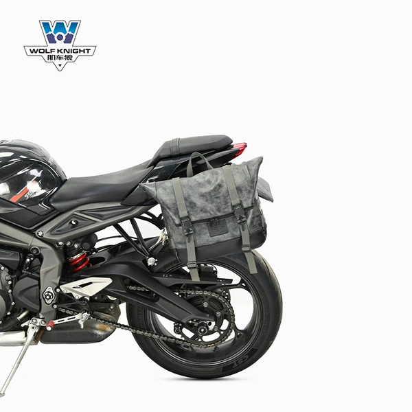 Street Triple 765-single left (retro gray) helmet bag