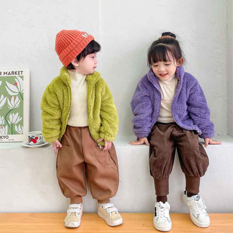 Children's Autumn and Winter Stand-Up Collar Velvet Outwear for Baby Girls Plush Warm Cotton Outwear for Boys Thickeneded Comfortable Velvet Jacket Top