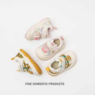 ����Ь���\�ӕr�з�����ͨС؈�����1һ3�q��Ů�냺��Сͯ�W��Ь