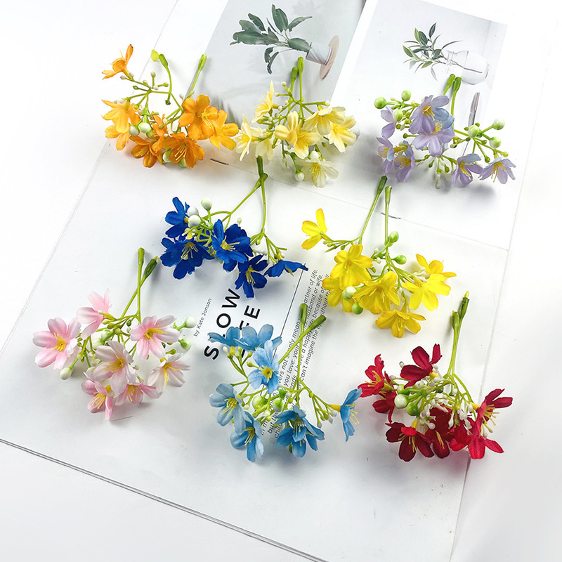 Simulation of small grass flowers Ruixiang flower string diy coat hat gift box bag decoration ins corsage headdress material photography props Simulation of small grass flowers Ruixiang flower string diy coat hat gift box bag decoration ins corsage headdress material photography props