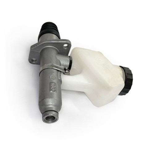 1000284701Am Clutch Master Cylinder E17-6011 1000284701Am