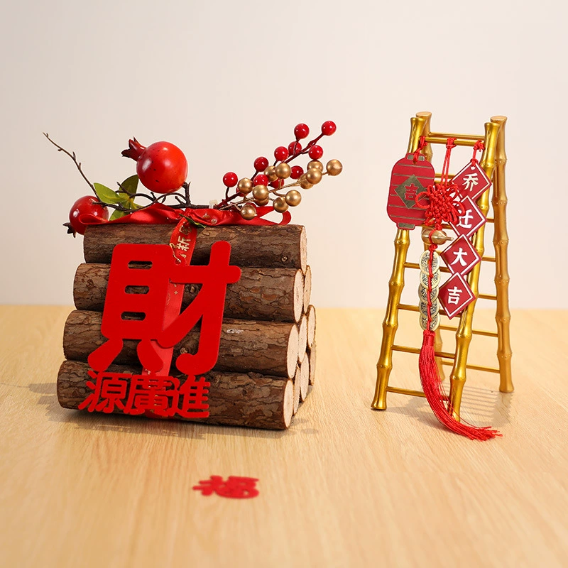 Украсьте украшение дров на крыльце нового дома