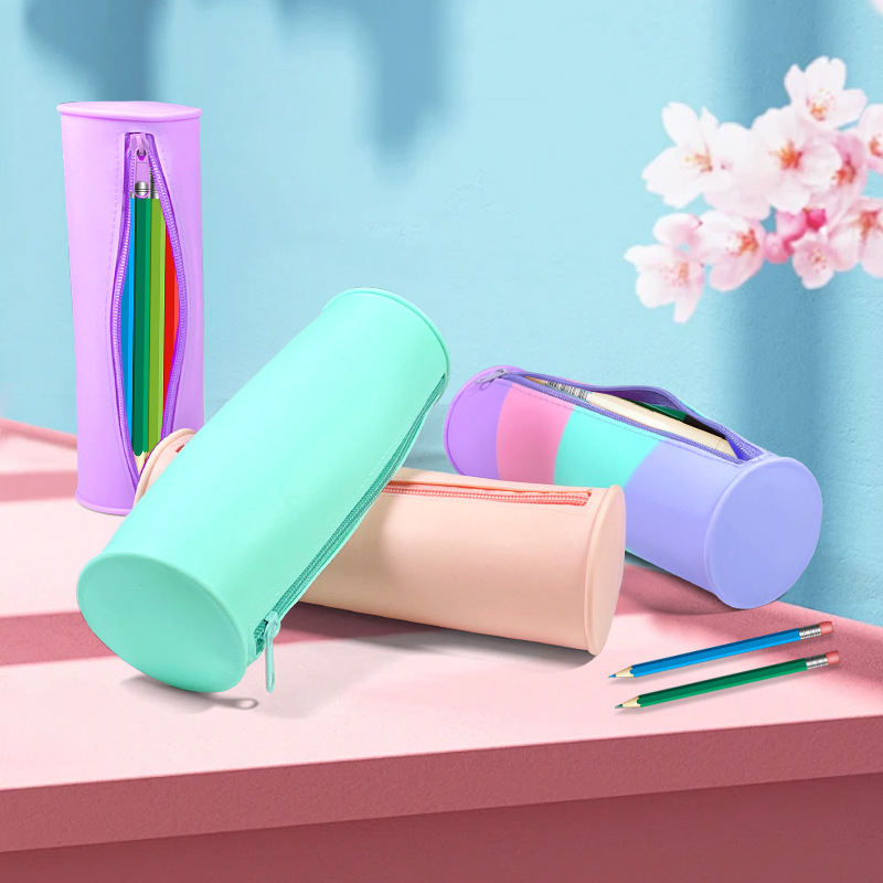 新款高颜值大容量学生纯色简约笔袋美妆工具便携防水硅胶收纳包