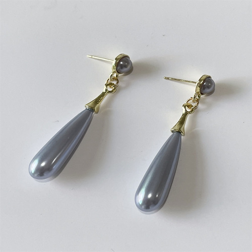 Pearl Earrings for Women 2024 New Fashion Earrings Colorful Pearl Stud Earrings for Women Exquisite Versatile High-end Outing Cross-border