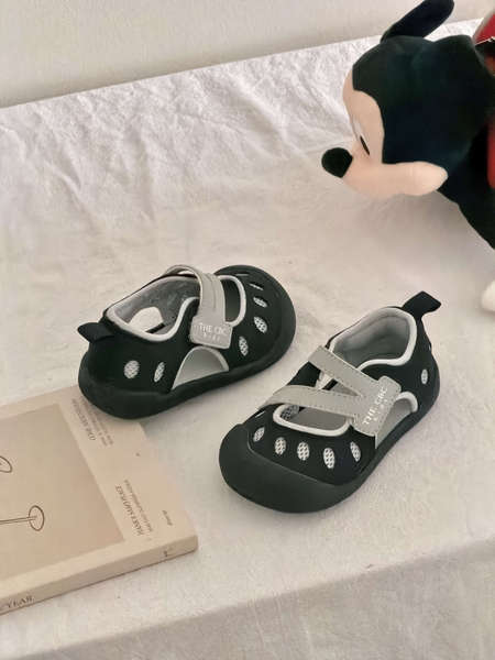 Xshx Monster Claw｜Children's Boys and Girls' Toe-Protecting Anti-Kick Mesh Magic Stickers Anti-Slip Rubber Soft Sole Anti-Dirt Leather