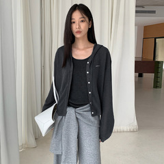 韩迅 休闲简约连帽针织系扣开衫女2025早秋新款薄款宽松上衣25593