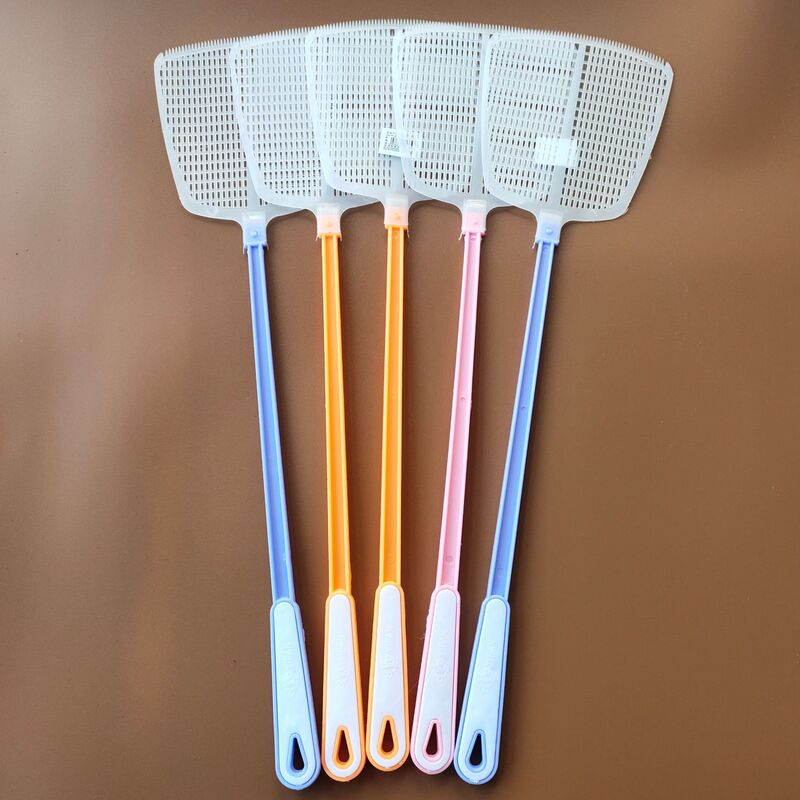 Summer plastic fly swatter in stock household long handle manual fly killing fly swatter Big Head old-fashioned fly swatter wholesale Summer plastic fly swatter in stock household long handle manual fly killing fly swatter Big Head old-fashioned fly swatter wholesale
