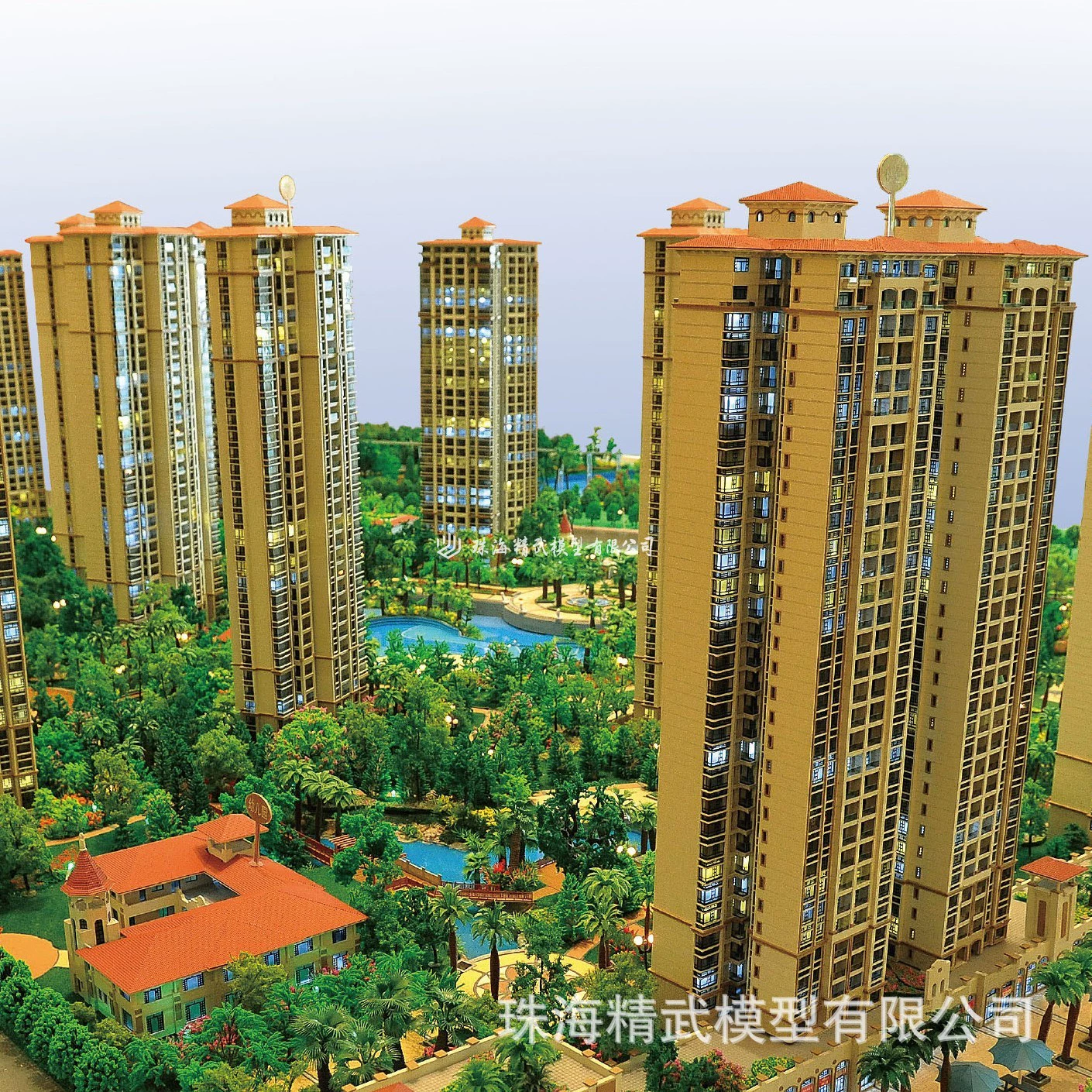 Дизайн и производство модели песчаного стола сегмента тоннельного щита, производство модели песчаного стола сегмента бурения и взрывных работ в тоннеле.