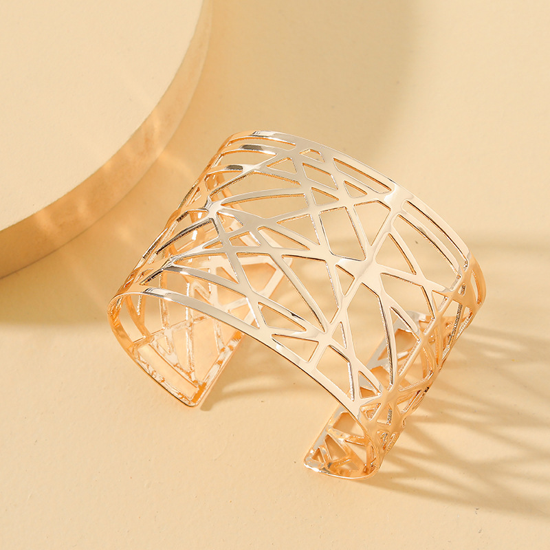 hip pop style solid color hyperbole irrgular lines open alloy bangles wholesale