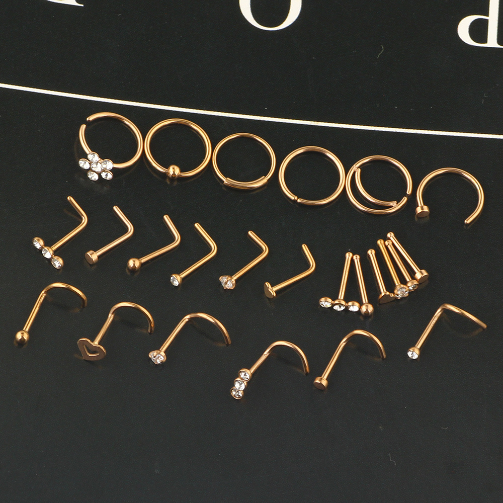 16G labret stud size and finish detail