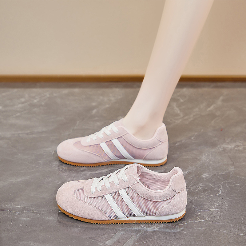 2026 primavera y otoño nuevos zapatos de skate de fondo plano, zapatos deportivos casuales retro, zapatos ligeros de entrenamiento para mujeres