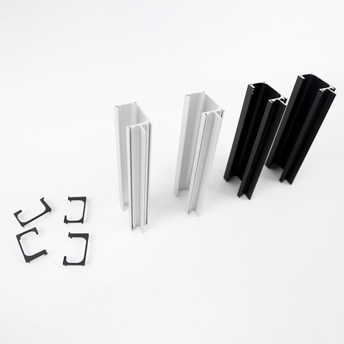 18-panel kitchen cabinet with G-shaped end caps, curved concealed handles, and invisible edge-sealed handles for wardrobe doors