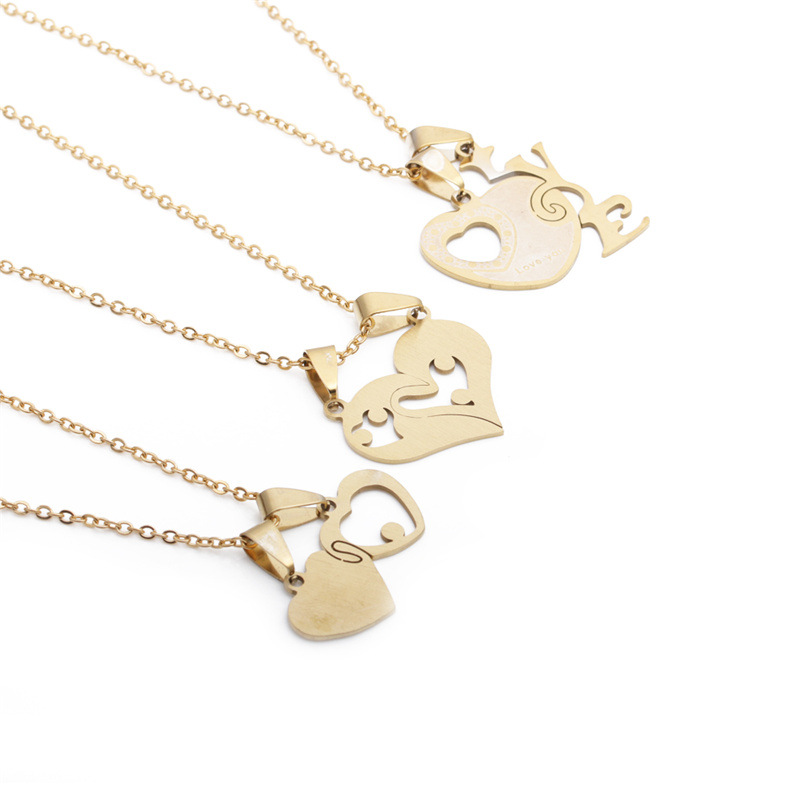 Fashion Letter Heart Pendant Necklace display picture 1