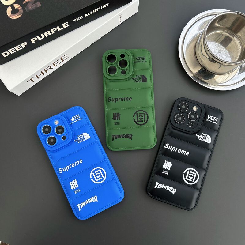 Minimalist Tpu North Face down Jacket Phone Case Suitable for iPhone 15 Pro, Shockproof Milk-Colored Apple Protective Case