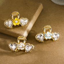 �n���OӋ��ɽ�軨�����~�AŮ��̖���ٰl�A���X���^�lץ�A�^l��