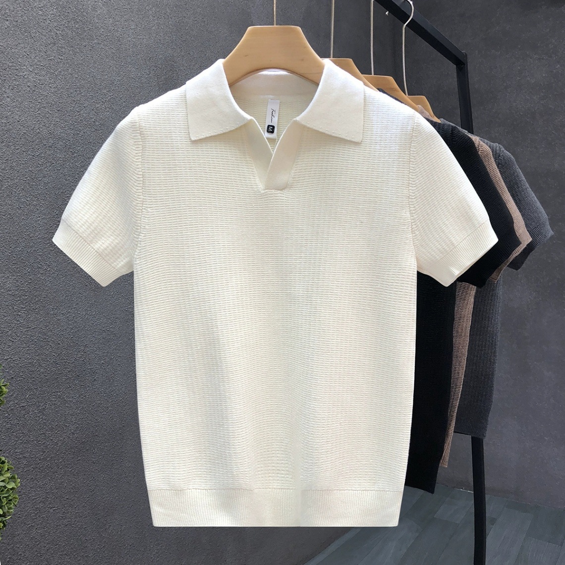 Camisa POLO suéter de manga corta con cuello en V para hombre, seda de hielo transpirable de verano de negocios delgados, versión coreana, comercio exterior transfronterizo al por mayor