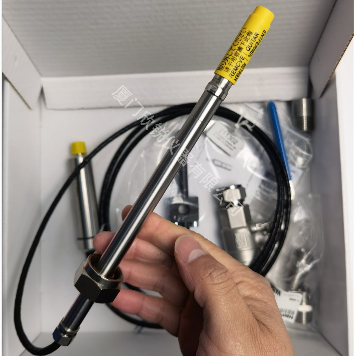 HMP8维萨拉温湿度变送器HMP8G1B0B0A0L0