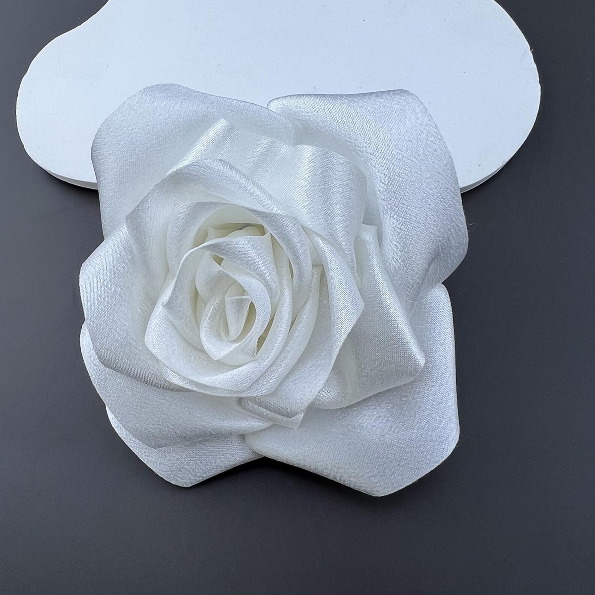 Elegante Glamour Flor Tela Mujeres Corsage display picture 12